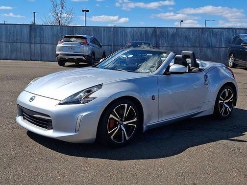 2018 Nissan 370Z Touring Sport