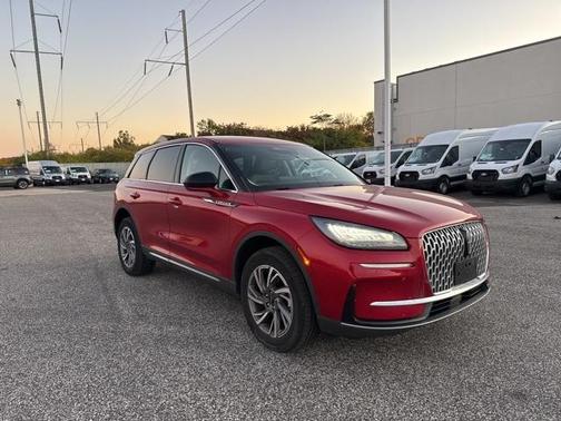 2023 Lincoln Corsair Standard