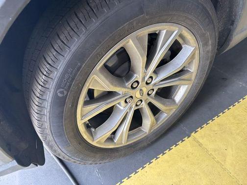 Copper Metallic 2020 Ford Explorer XLT