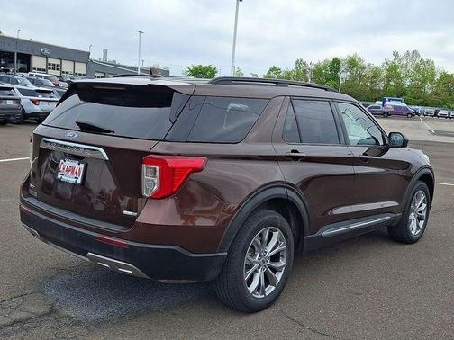Copper Metallic 2020 Ford Explorer XLT