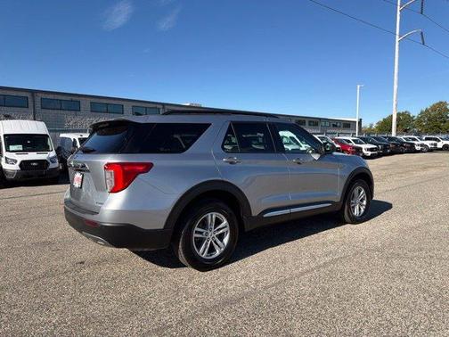 Silver Metallic 2023 Ford Explorer XLT
