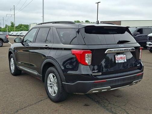 Black Metallic 2023 Ford Explorer XLT