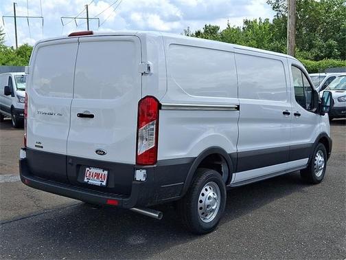 2025 Ford Transit-150 LOW ROOF