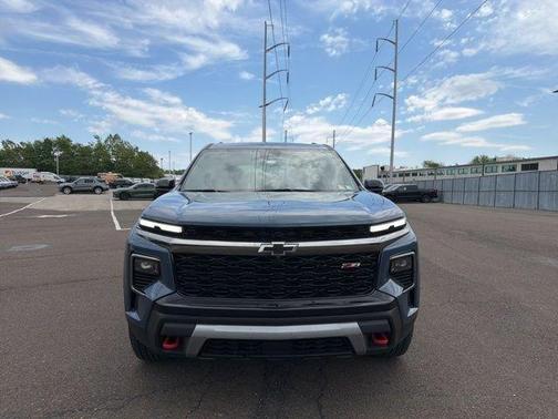 Lakeshore Blue Metallic 2025 Chevrolet Traverse Z71