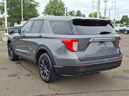 2021 Ford Explorer Base