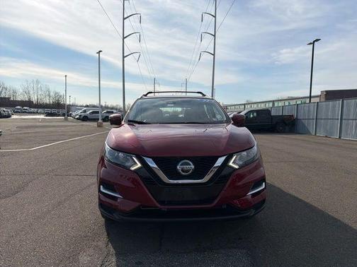 2022 Nissan Rogue Sport SL