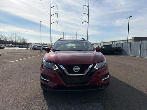 2022 Nissan Rogue Sport SL