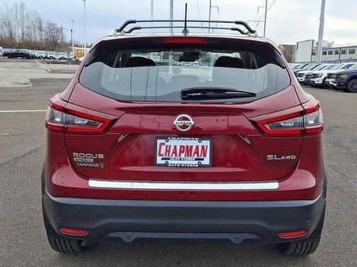 2022 Nissan Rogue Sport SL