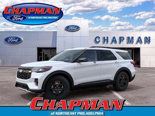 Star White 2027 Ford Explorer Tremor