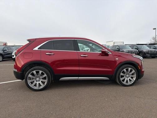 2019 Cadillac XT4 Premium Luxury