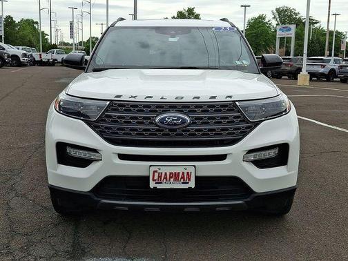 White Metallic 2023 Ford Explorer XLT