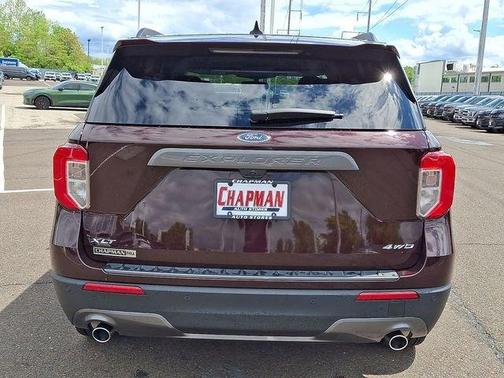 Jewel Red Metallic 2023 Ford Explorer XLT
