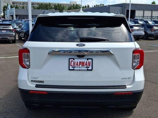 White Metallic 2023 Ford Explorer XLT