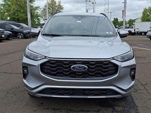 Silver Metallic 2023 Ford Escape ST-Line Select