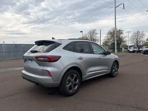 Silver Metallic 2023 Ford Escape ST-Line Select