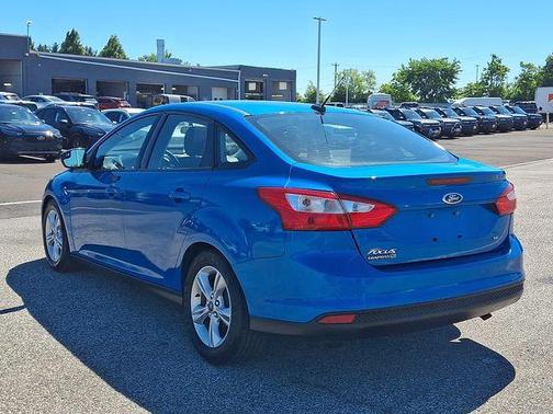Blue Candy 2014 Ford Focus SE