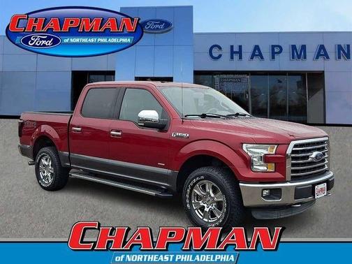 Red 2015 Ford F-150 XLT