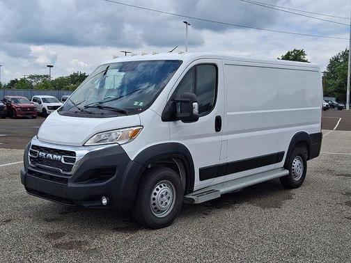 Bright White Clearcoat 2025 RAM ProMaster 2500 Base