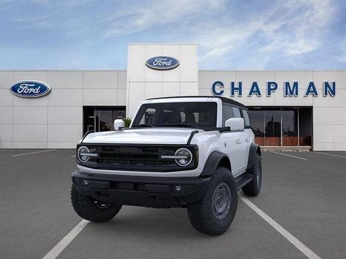 Oxford White 2025 Ford Bronco Outer Banks