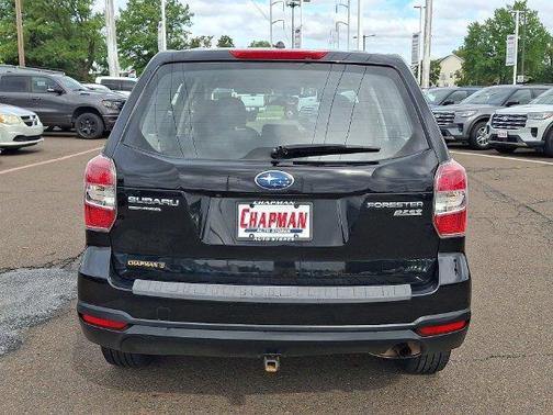 Crystal Black Silica 2015 Subaru Forester 2.5i