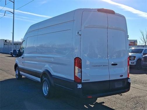 2022 Ford Transit-350 Base