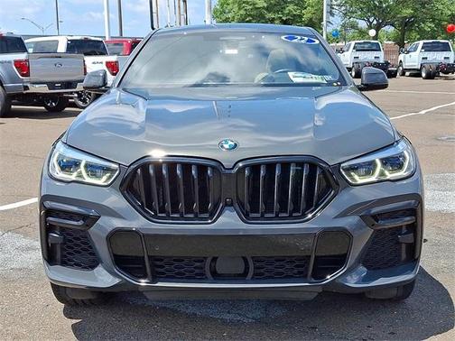 2022 BMW X6 M50i