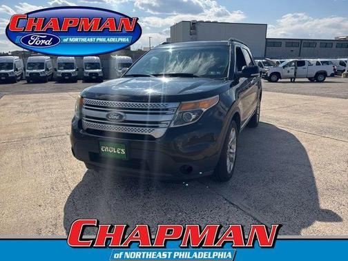 Black 2014 Ford Explorer XLT