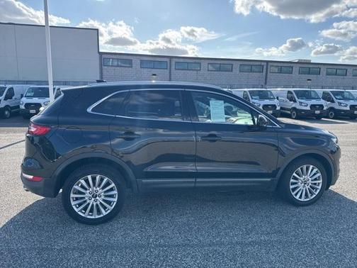 2019 Lincoln MKC Standard