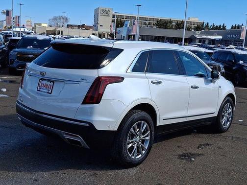 2021 Cadillac XT5 Premium Luxury
