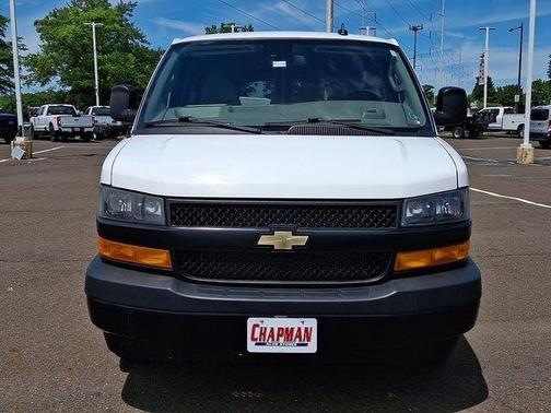 Summit White 2024 Chevrolet Express 3500 LS