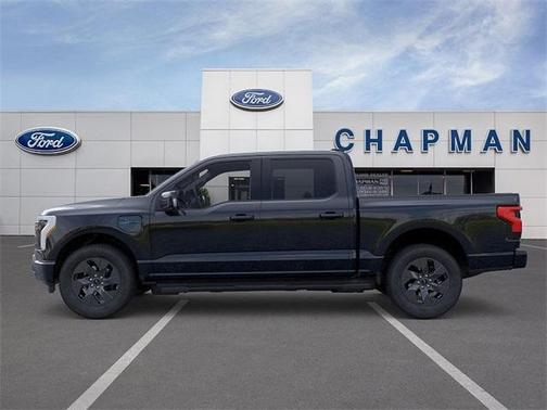 2025 Ford F-150 Lightning LARIAT