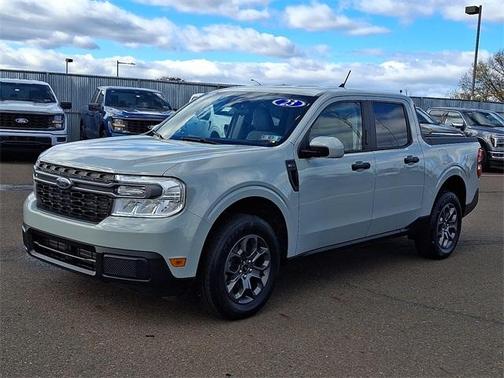 2023 Ford Maverick XLT