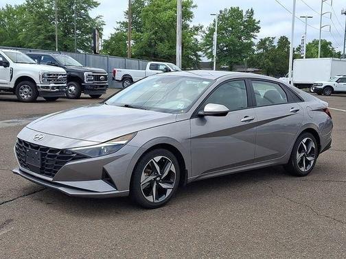 Metal 2023 Hyundai ELANTRA SEL