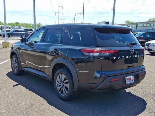 Black 2024 Nissan Pathfinder S