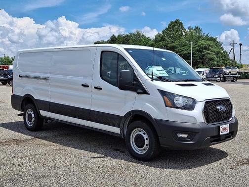 2025 Ford Transit-150 LOW ROOF