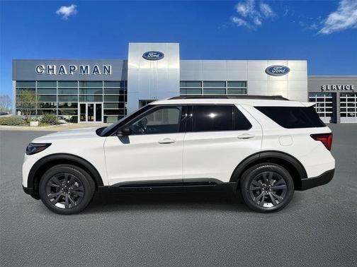 White Metallic 2026 Ford Explorer Active