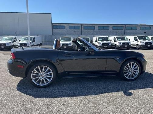 2018 FIAT 124 Spider Lusso