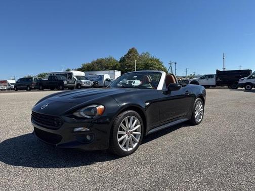 2018 FIAT 124 Spider Lusso