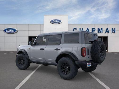 Avalanche Gray 2026 Ford Bronco Badlands