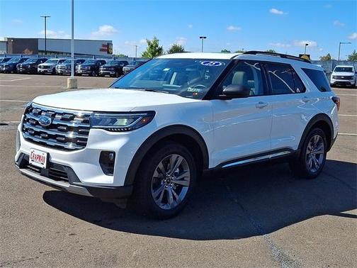 2025 Ford Explorer Active