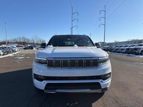 2024 Jeep Grand Wagoneer L Series III