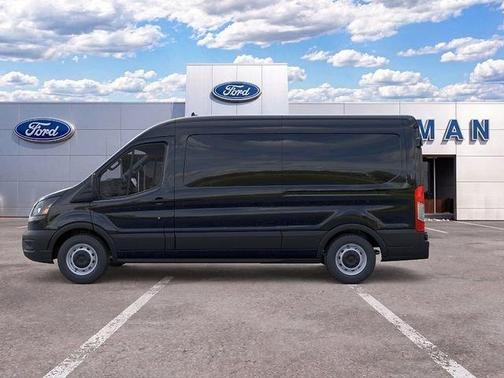 Agate Black Metallic 2026 Ford Transit-250 148 WB Medium Roof Cargo