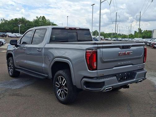 Sterling 2023 GMC Sierra 1500 AT4