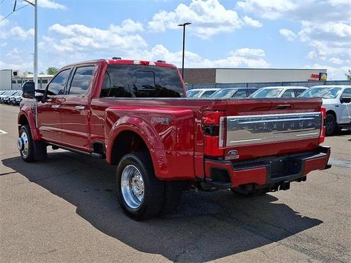 2024 Ford F-450 Platinum