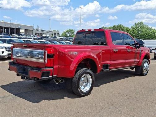 2024 Ford F-450 Platinum