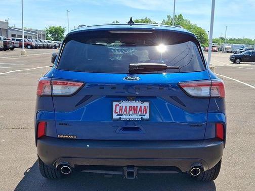 Blue Metallic 2022 Ford Escape SEL