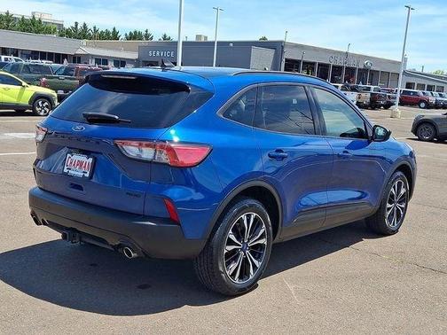 Blue Metallic 2022 Ford Escape SEL