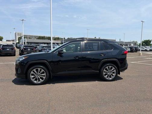 Midnight Black Metallic 2019 Toyota RAV4 XLE Premium