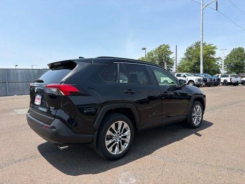 Midnight Black Metallic 2019 Toyota RAV4 XLE Premium