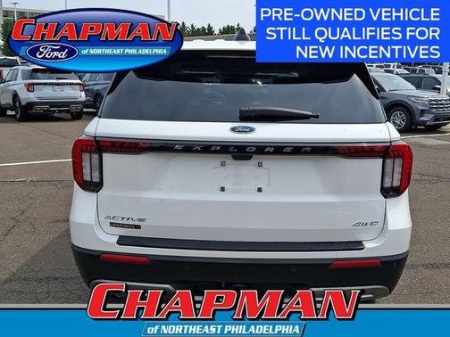 Star White 2026 Ford Explorer Active